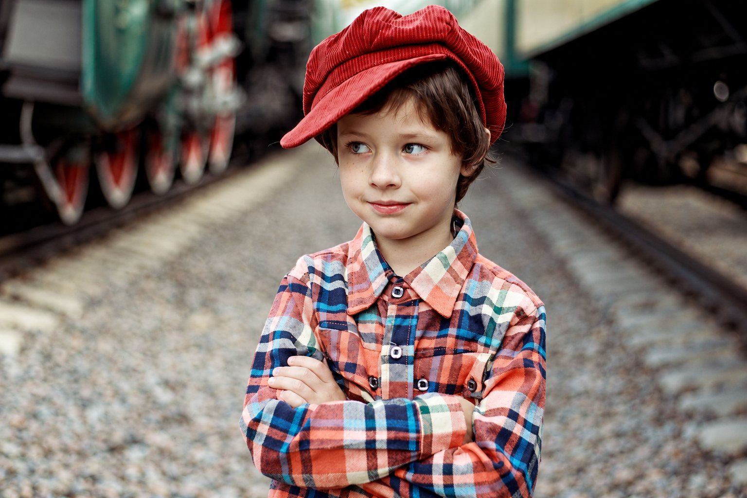 Garçon portant une casquette